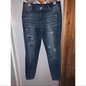 High Rise Distressed Jeggings